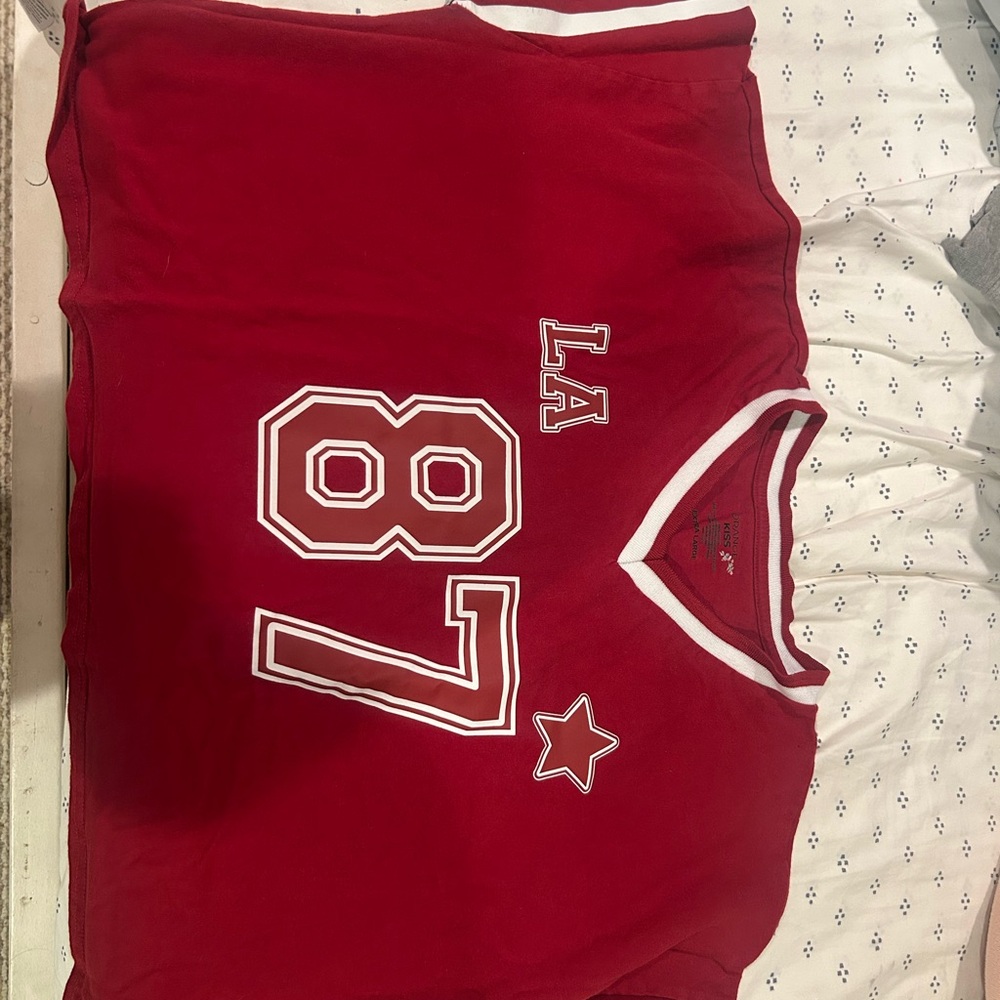 Red Graphic Sweatshirt with LA 87 Design